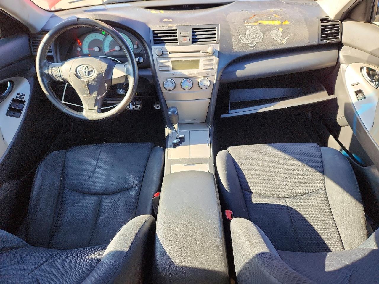 2011 TOYOTA CAMRY SE V6 photo 8