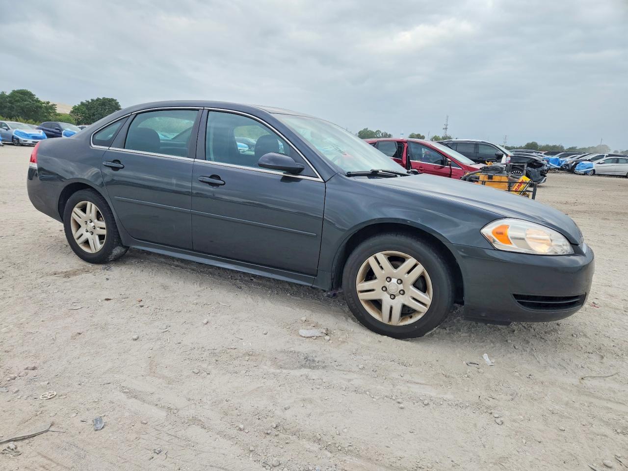 2012 CHEVROLET IMPALA LT photo 4