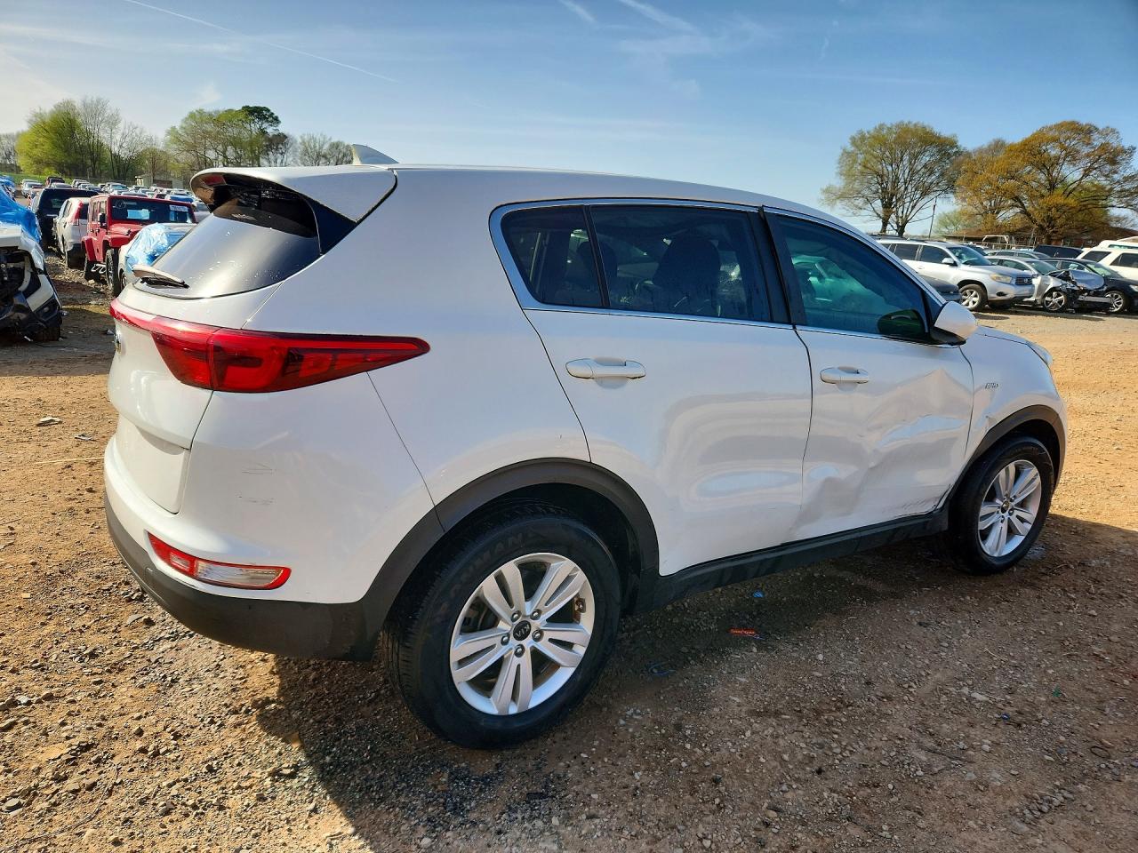 2019 KIA SPORTAGE LX photo 5