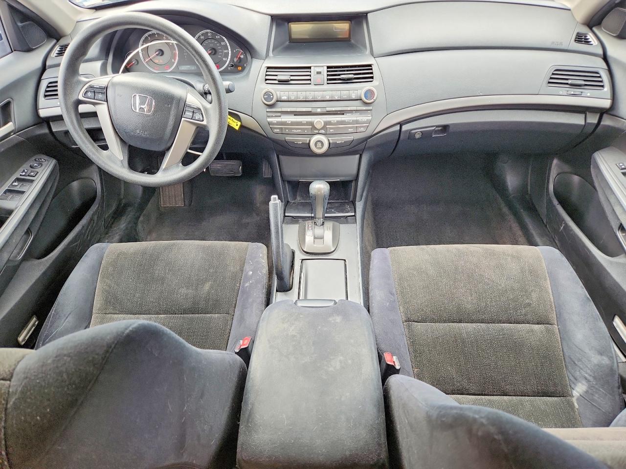 2009 HONDA ACCORD LX photo 15