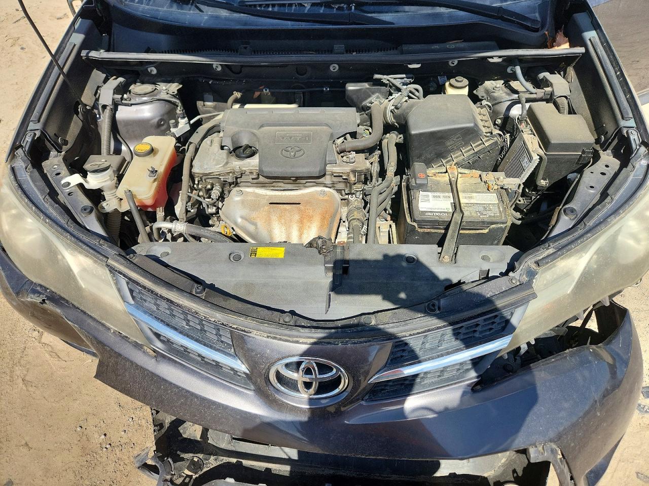 2015 TOYOTA RAV4 XLE photo 34