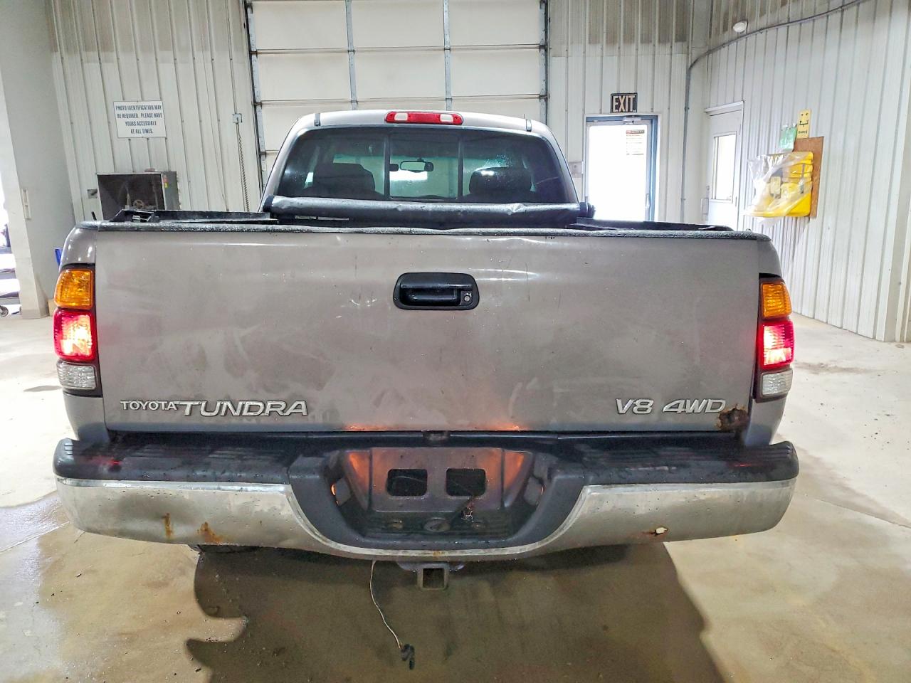 2000 TOYOTA TUNDRA SR5 photo 11