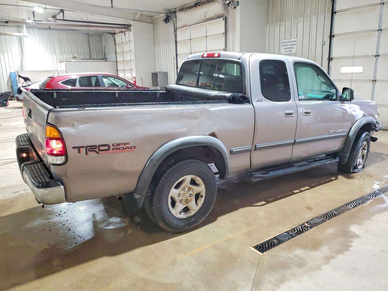 2000 TOYOTA TUNDRA SR5 photo 5