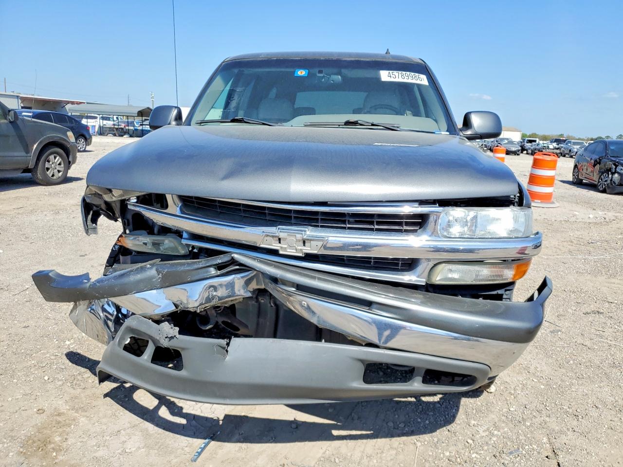 2002 CHEVROLET SUBURBAN K1500 photo 9
