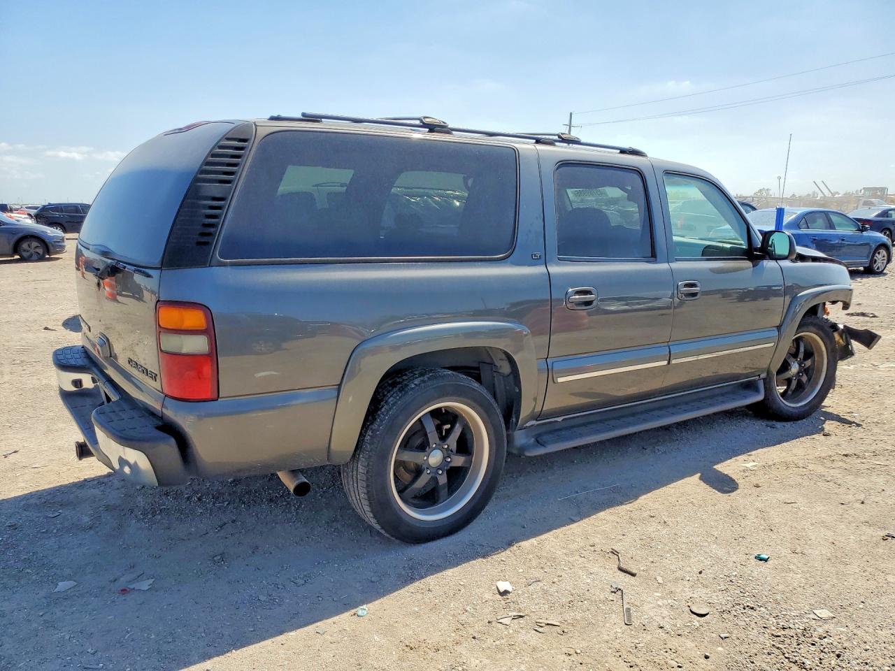 2002 CHEVROLET SUBURBAN K1500 photo 5
