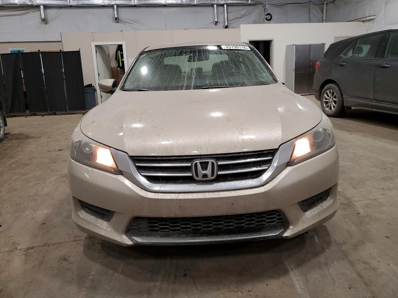 2014 HONDA ACCORD LX photo 13