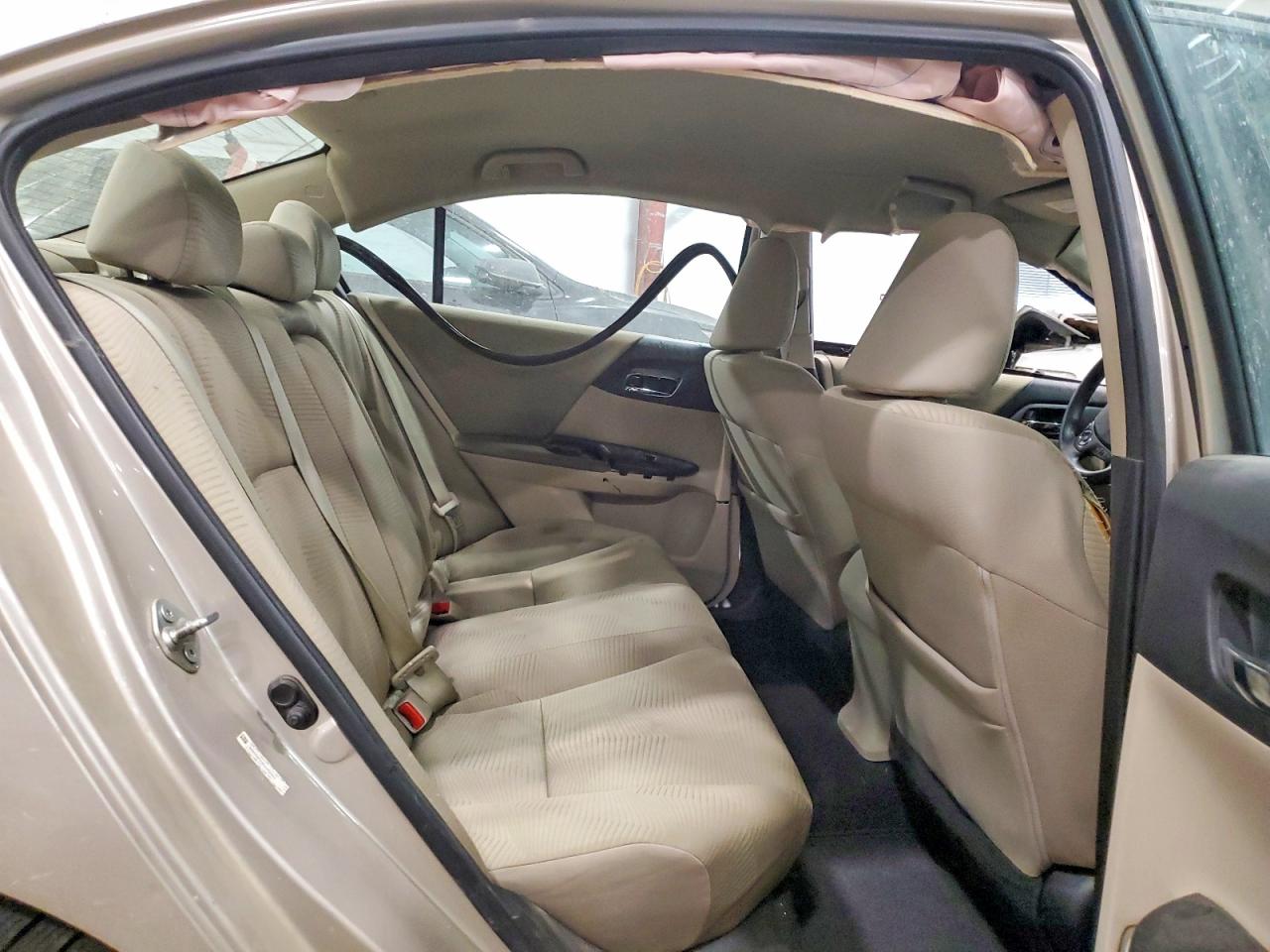 2014 HONDA ACCORD LX photo 28