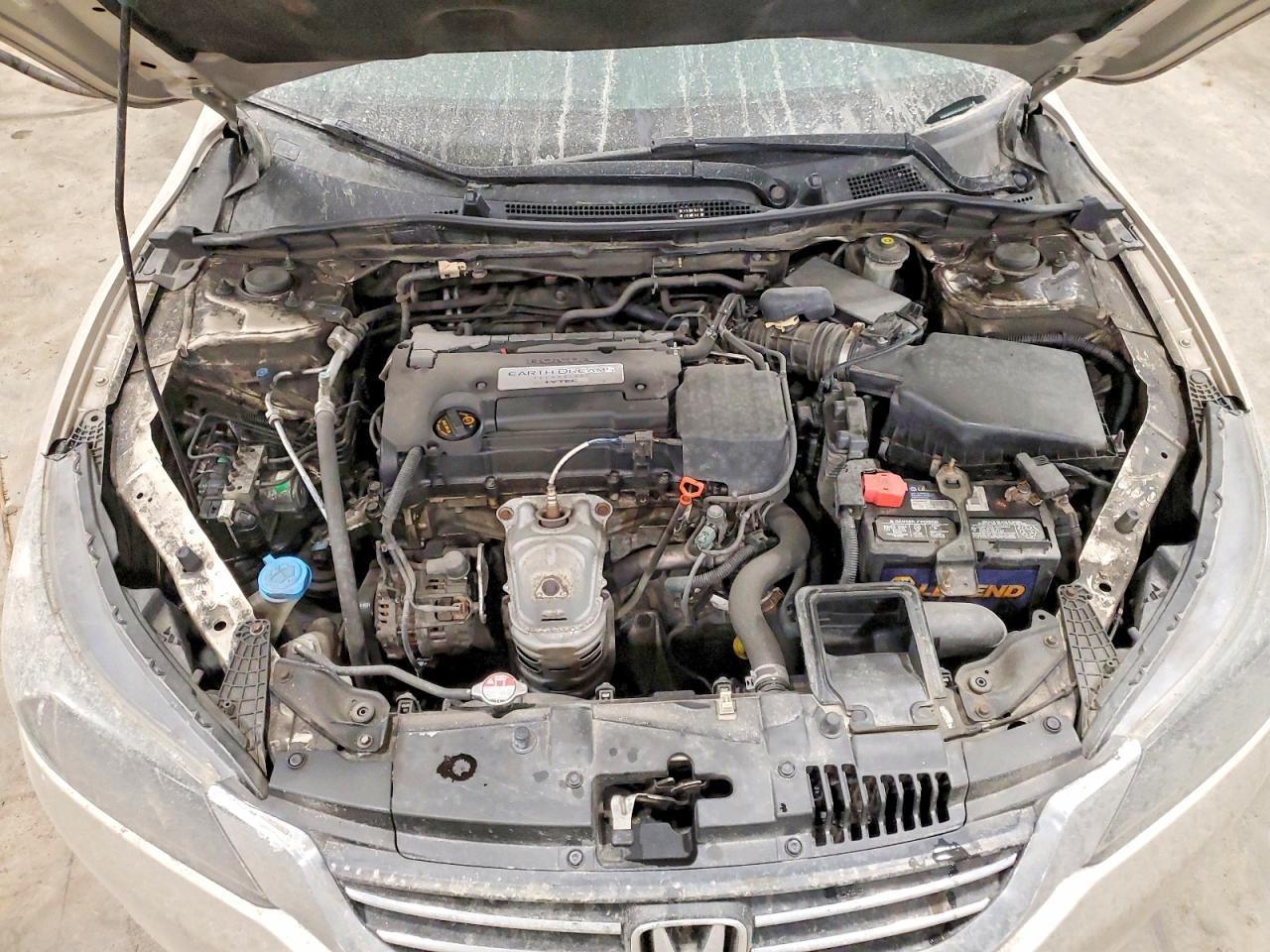 2014 HONDA ACCORD LX photo 31