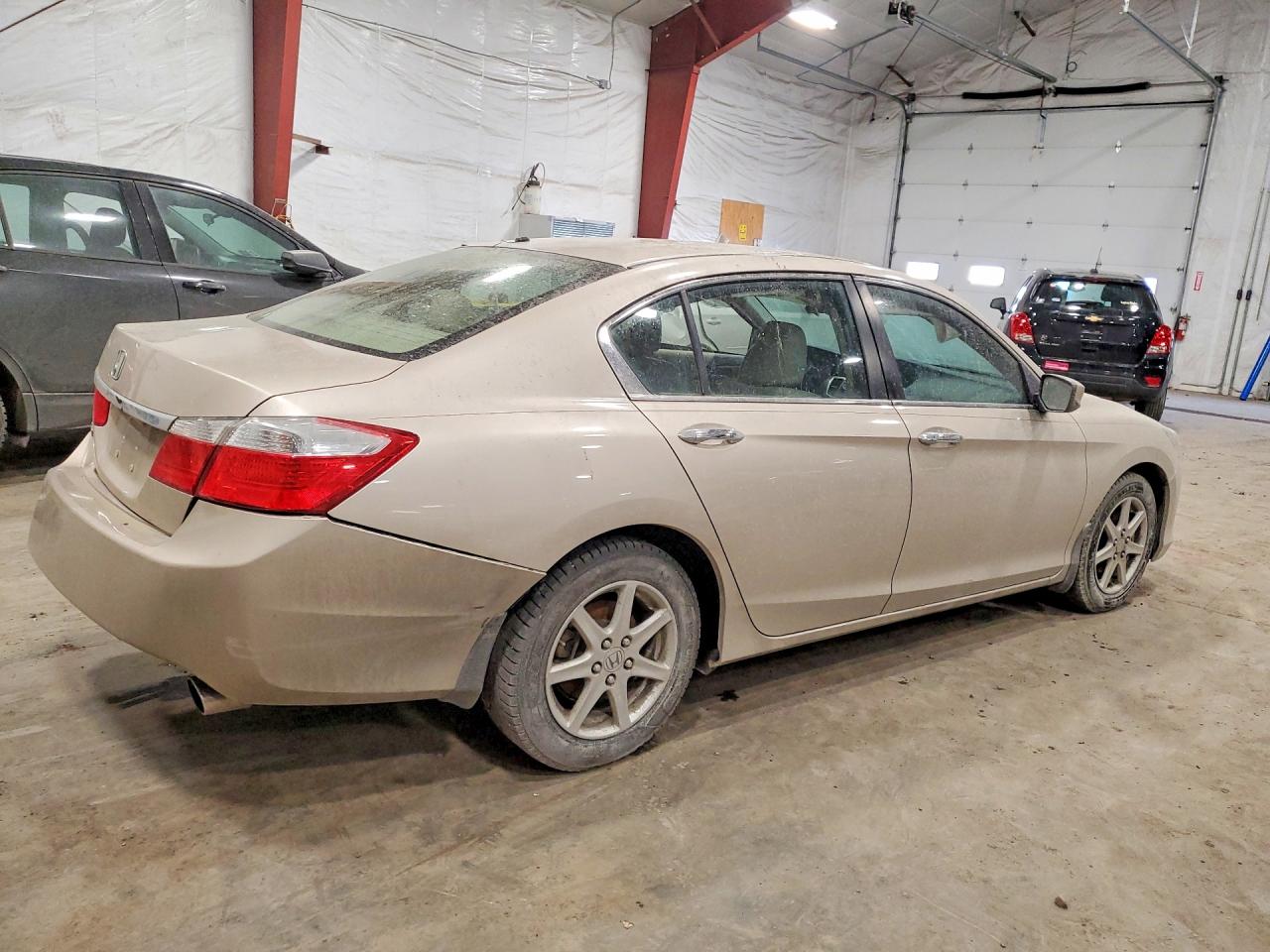 2014 HONDA ACCORD LX photo 7