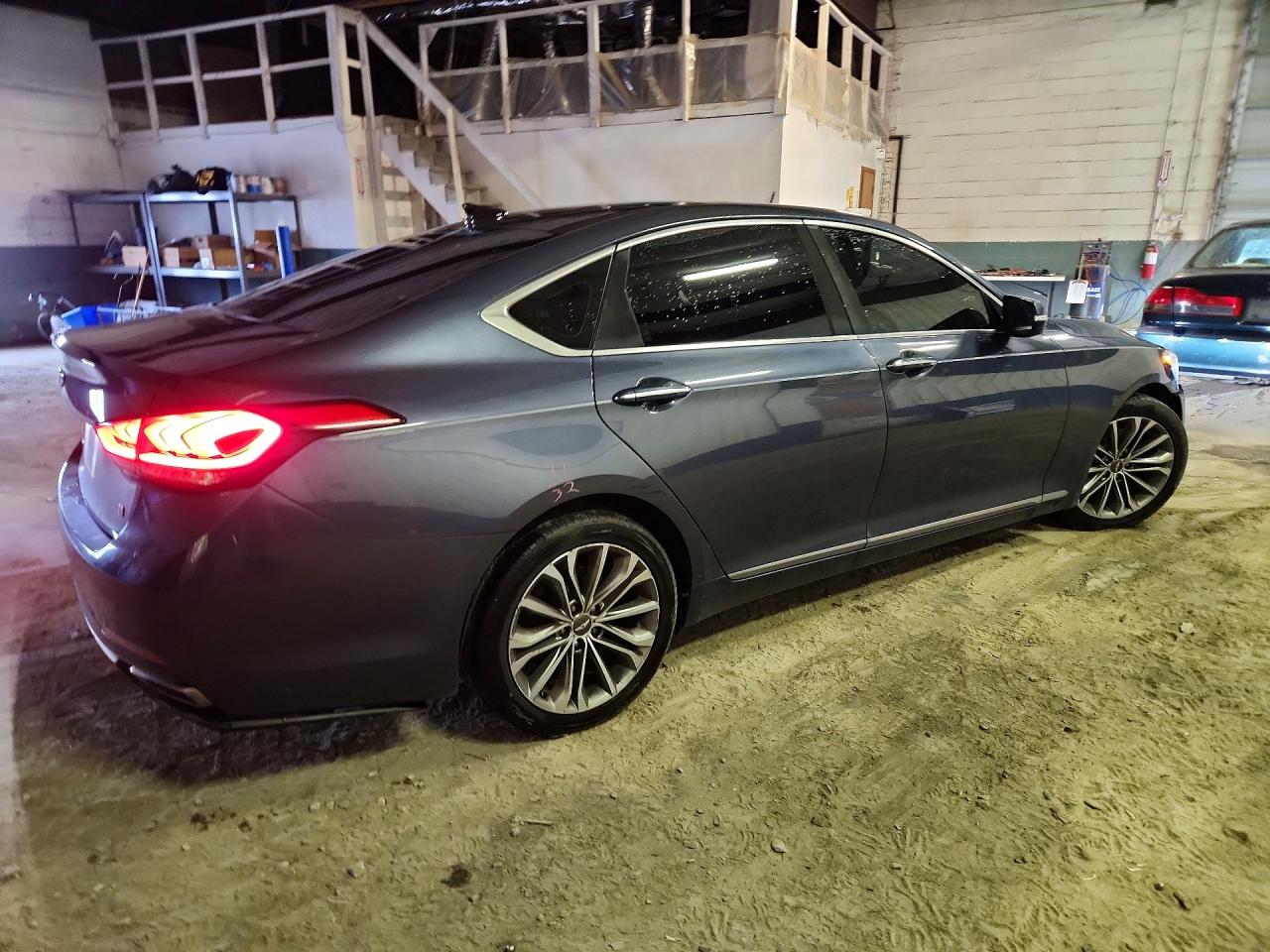 2015 HYUNDAI GENESIS 3.8L photo 5