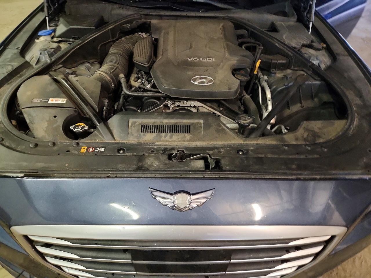 2015 HYUNDAI GENESIS 3.8L photo 21