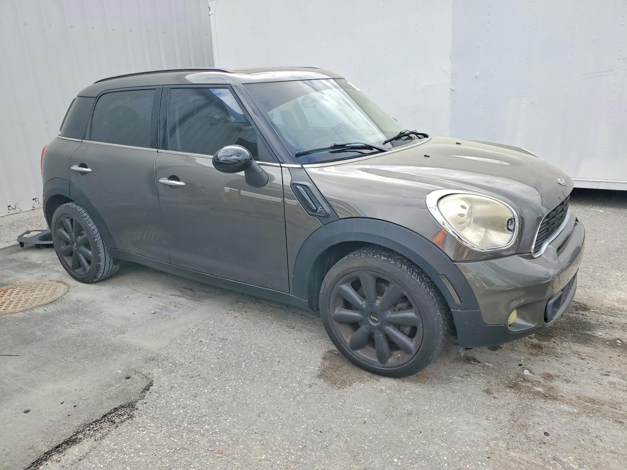 2011 MINI COOPER S COUNTRYMAN photo 4