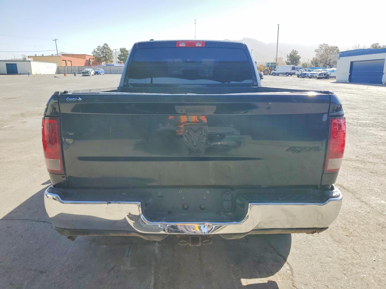2022 RAM 1500 CLASSIC SLT photo 6