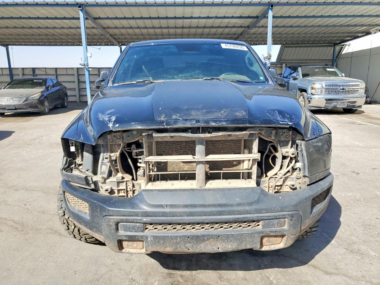 2022 RAM 1500 CLASSIC SLT photo 5