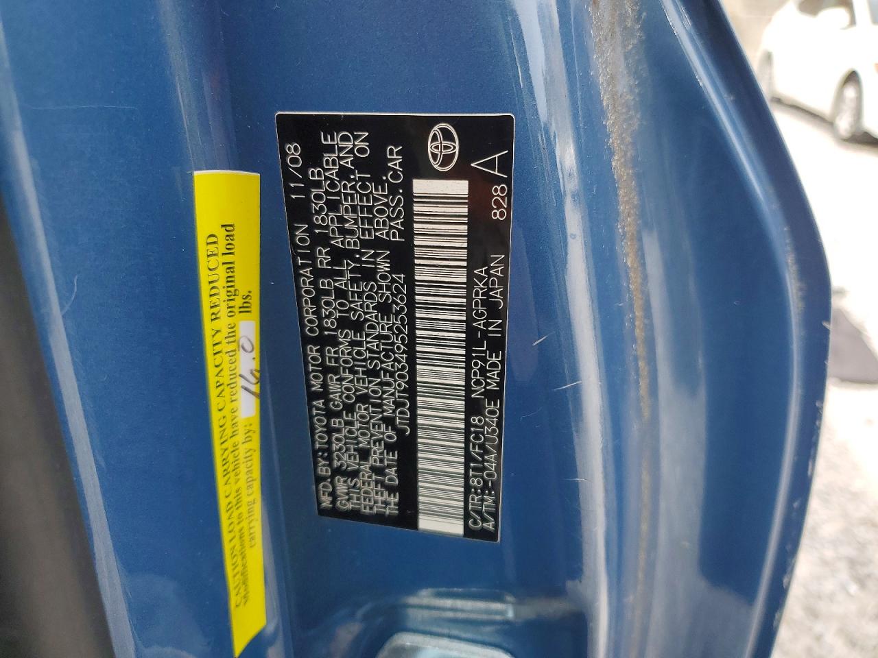 2009 TOYOTA YARIS BASE photo 13