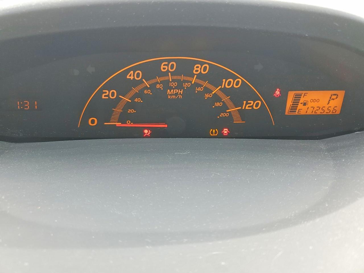 2009 TOYOTA YARIS BASE photo 9