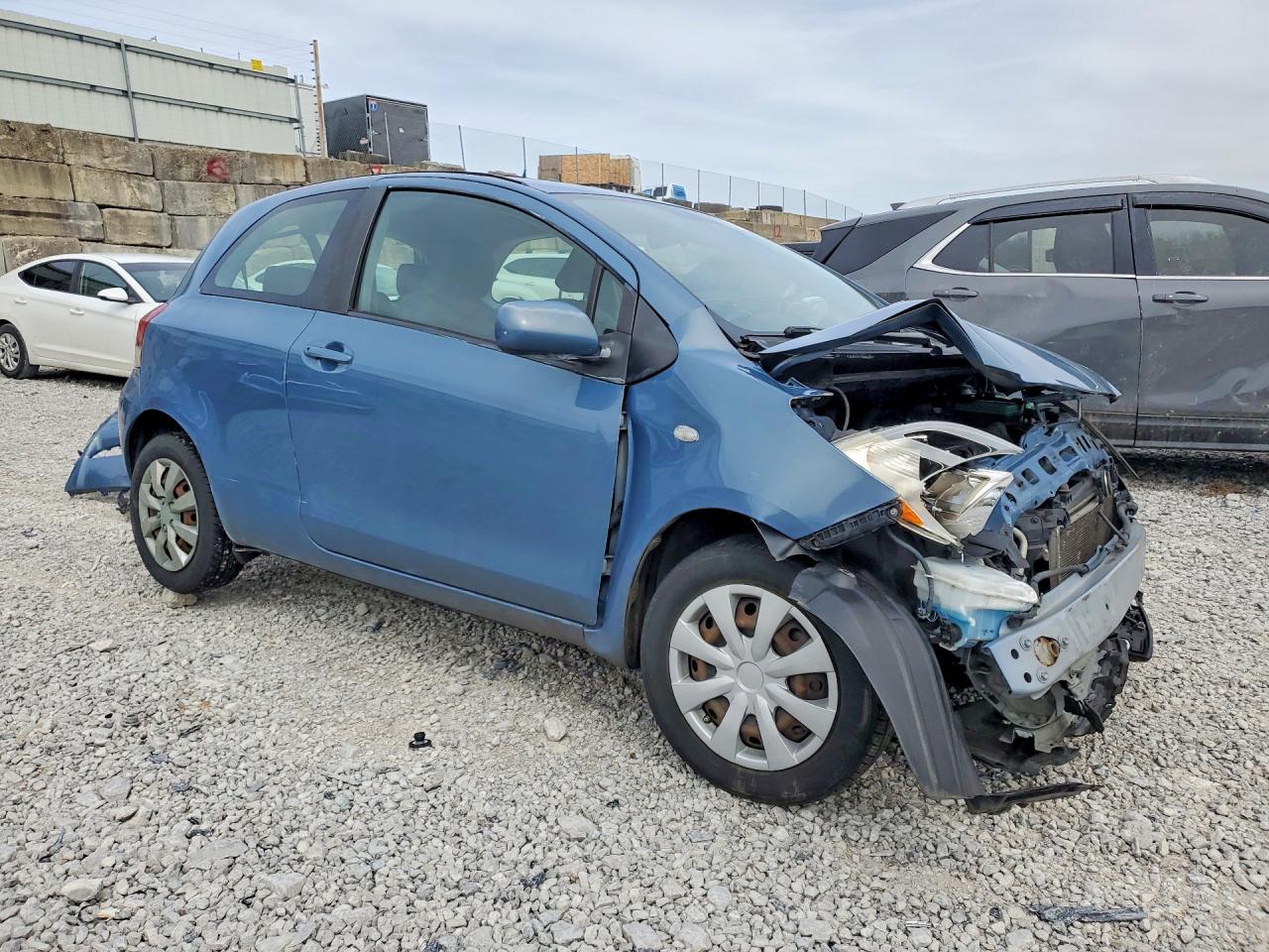 2009 TOYOTA YARIS BASE photo 4
