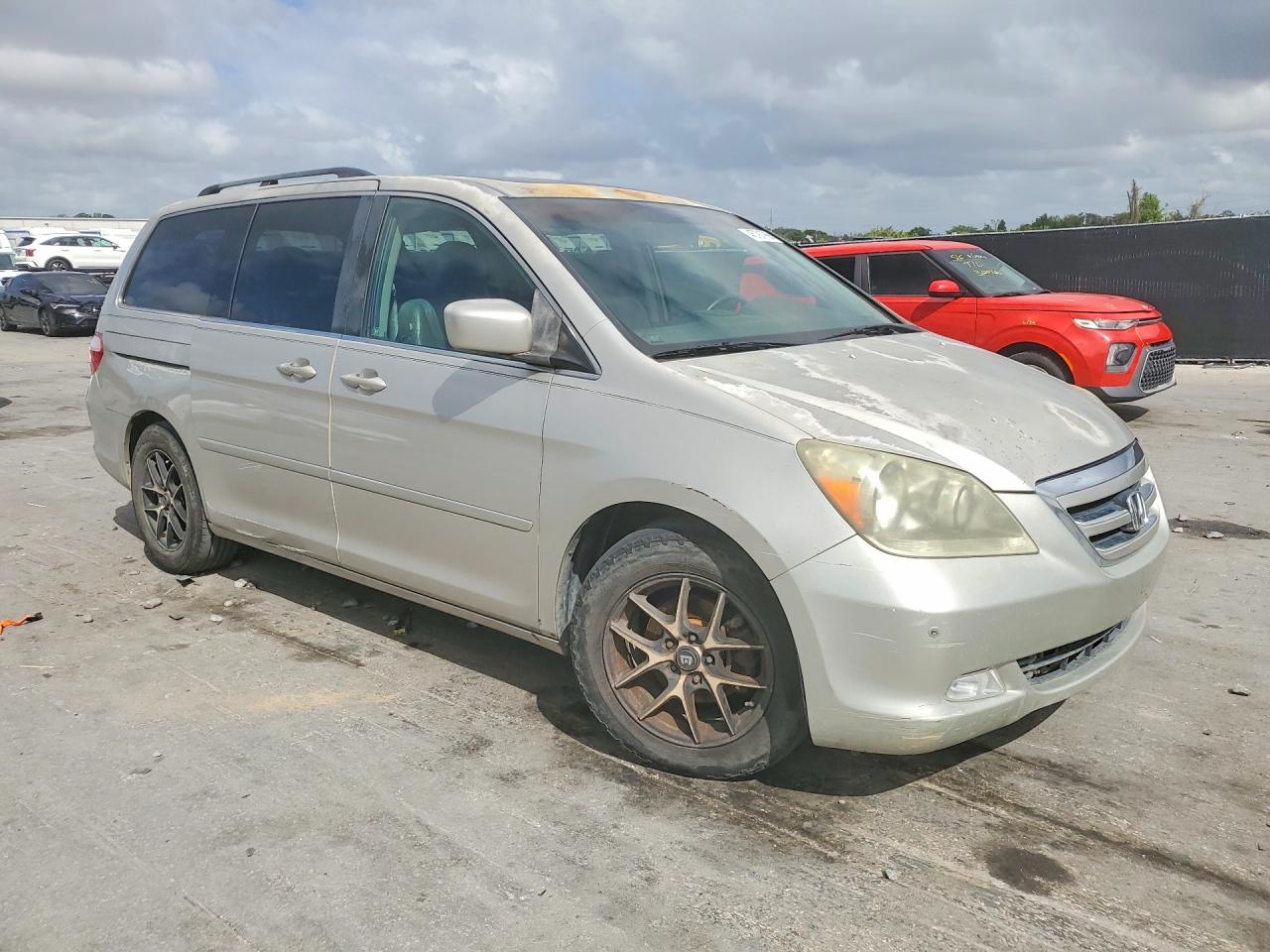 2006 HONDA ODYSSEY TOURING photo 4