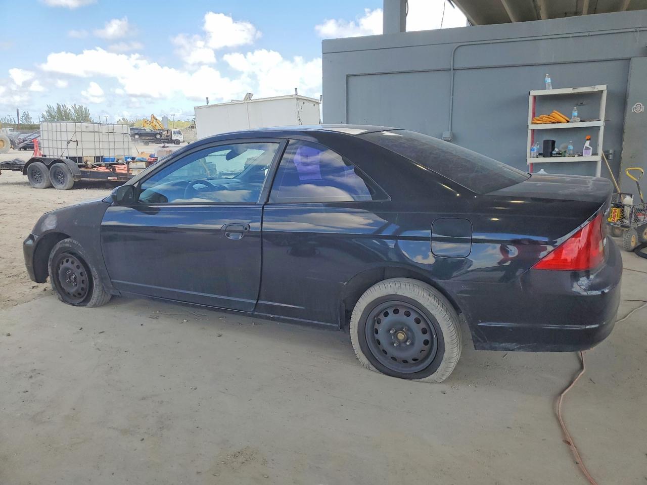 2003 HONDA CIVIC DX photo 2