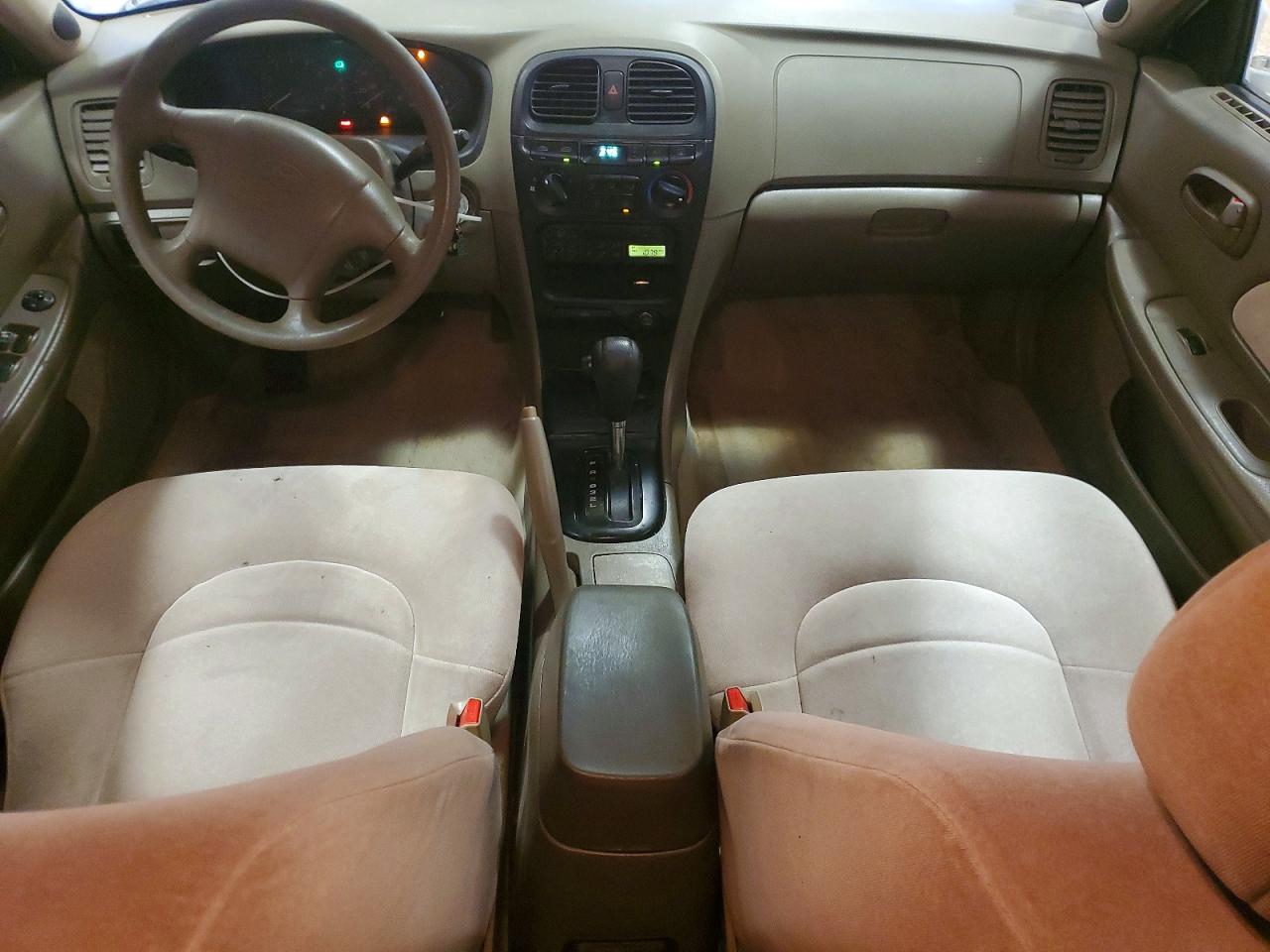 2001 HYUNDAI SONATA BASE photo 15
