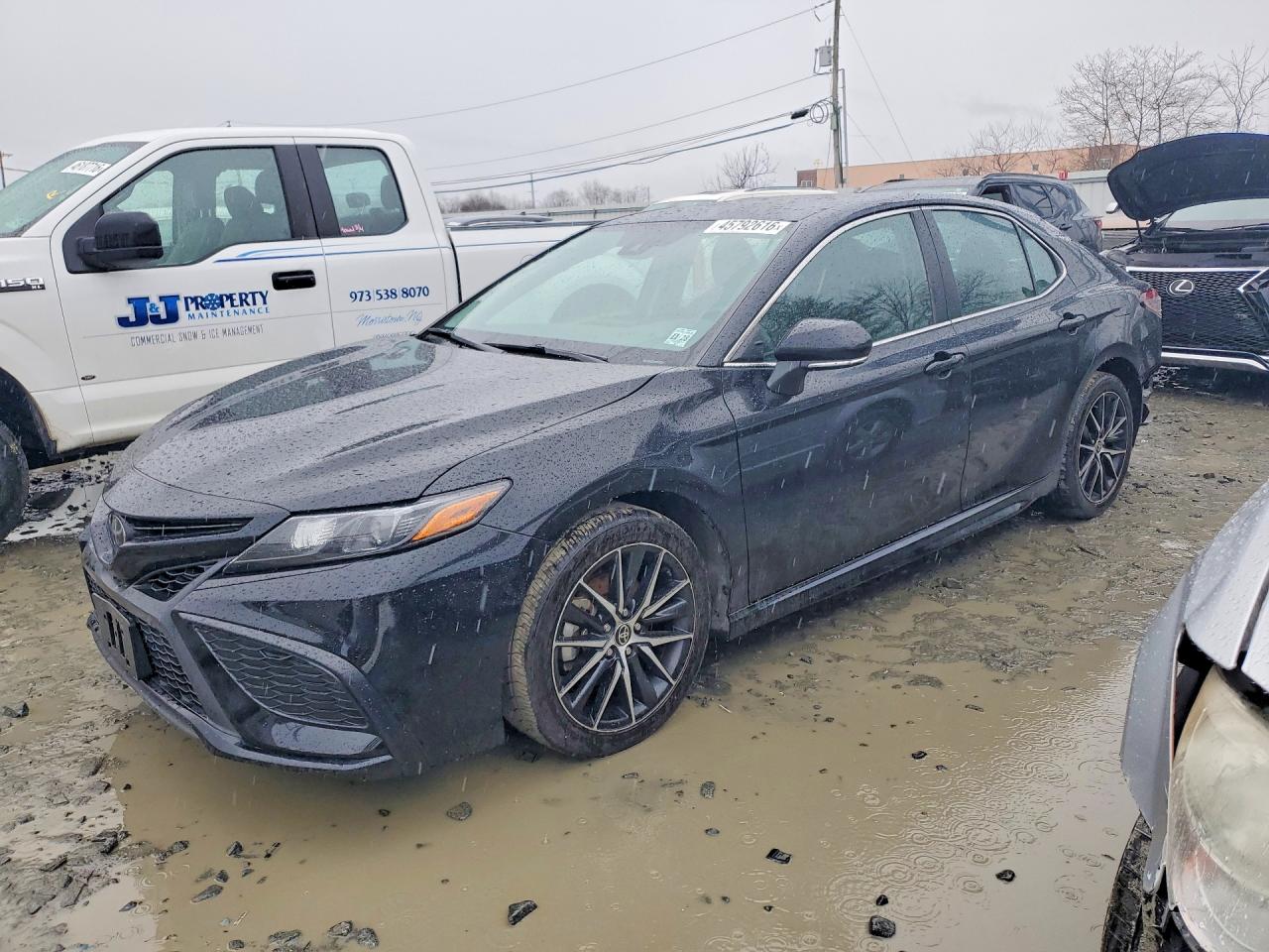 2023 TOYOTA CAMRY
