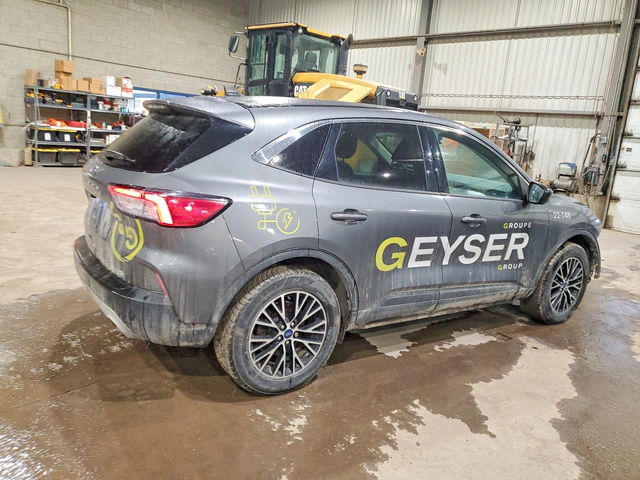 2022 FORD ESCAPE SE HEV photo 5