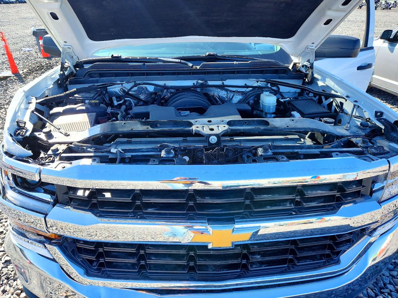 2017 CHEVROLET SILVERADO K1500 photo 21