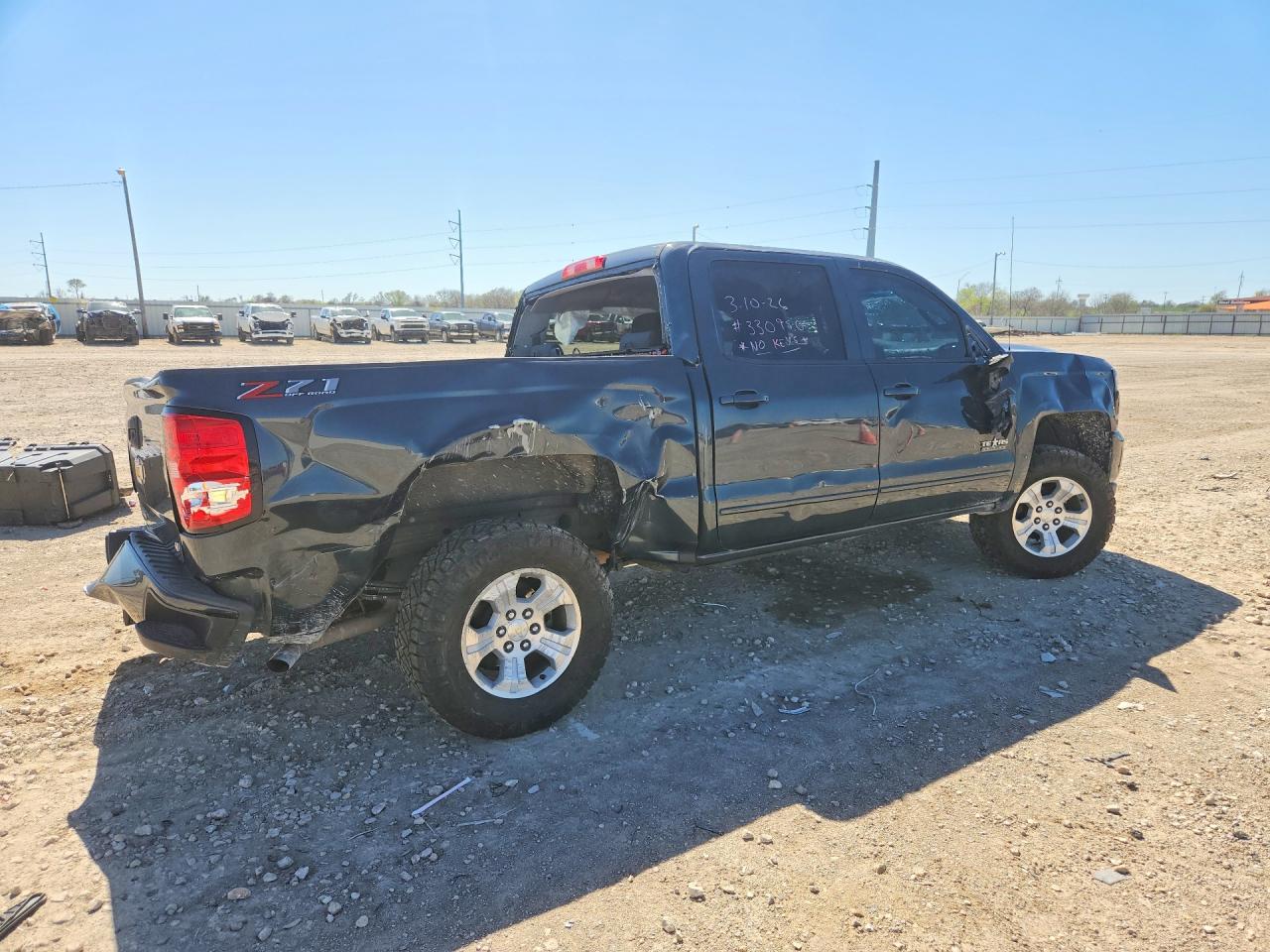 2018 CHEVROLET SILVERADO K1500 LT photo 5