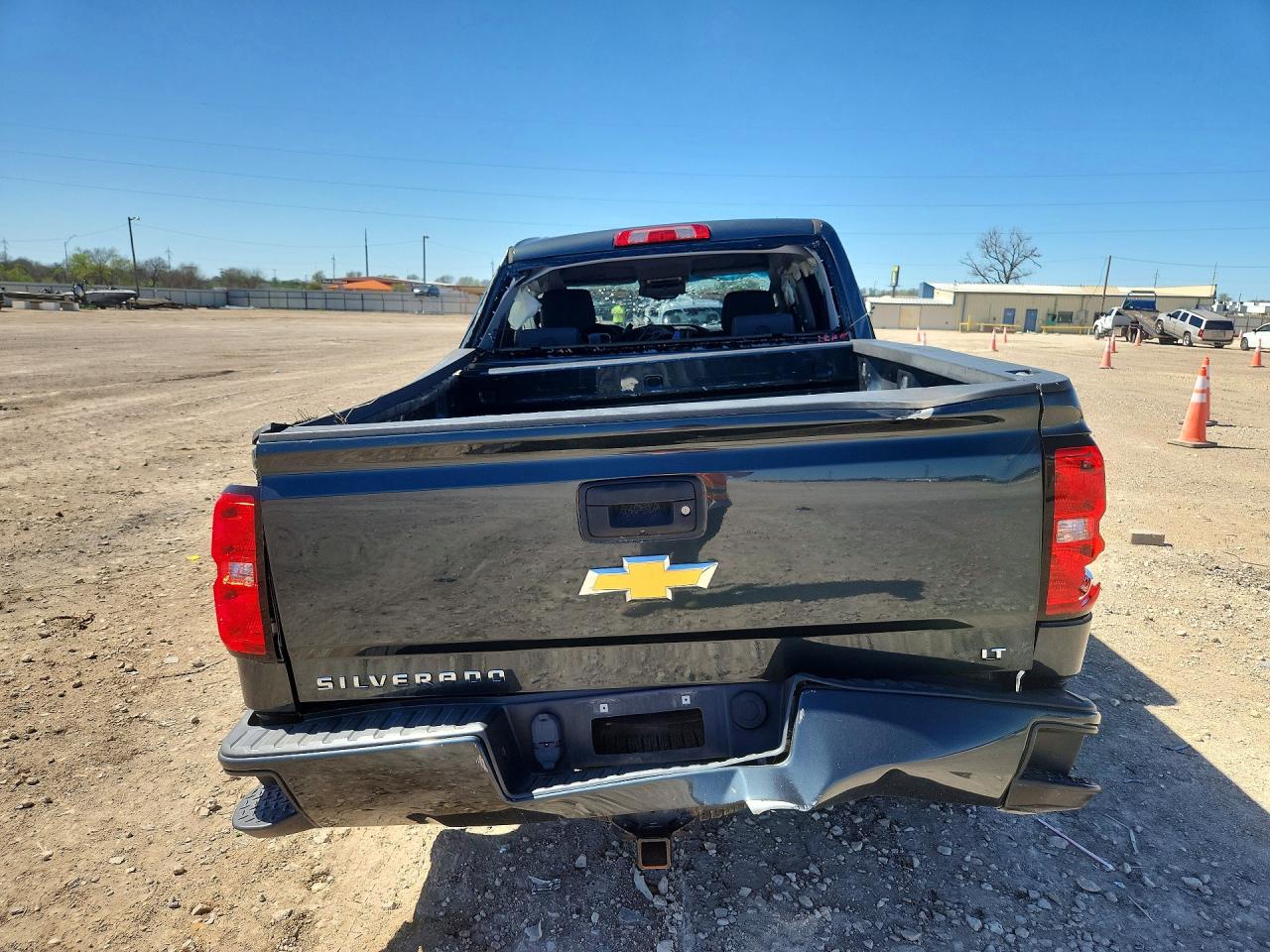 2018 CHEVROLET SILVERADO K1500 LT photo 11