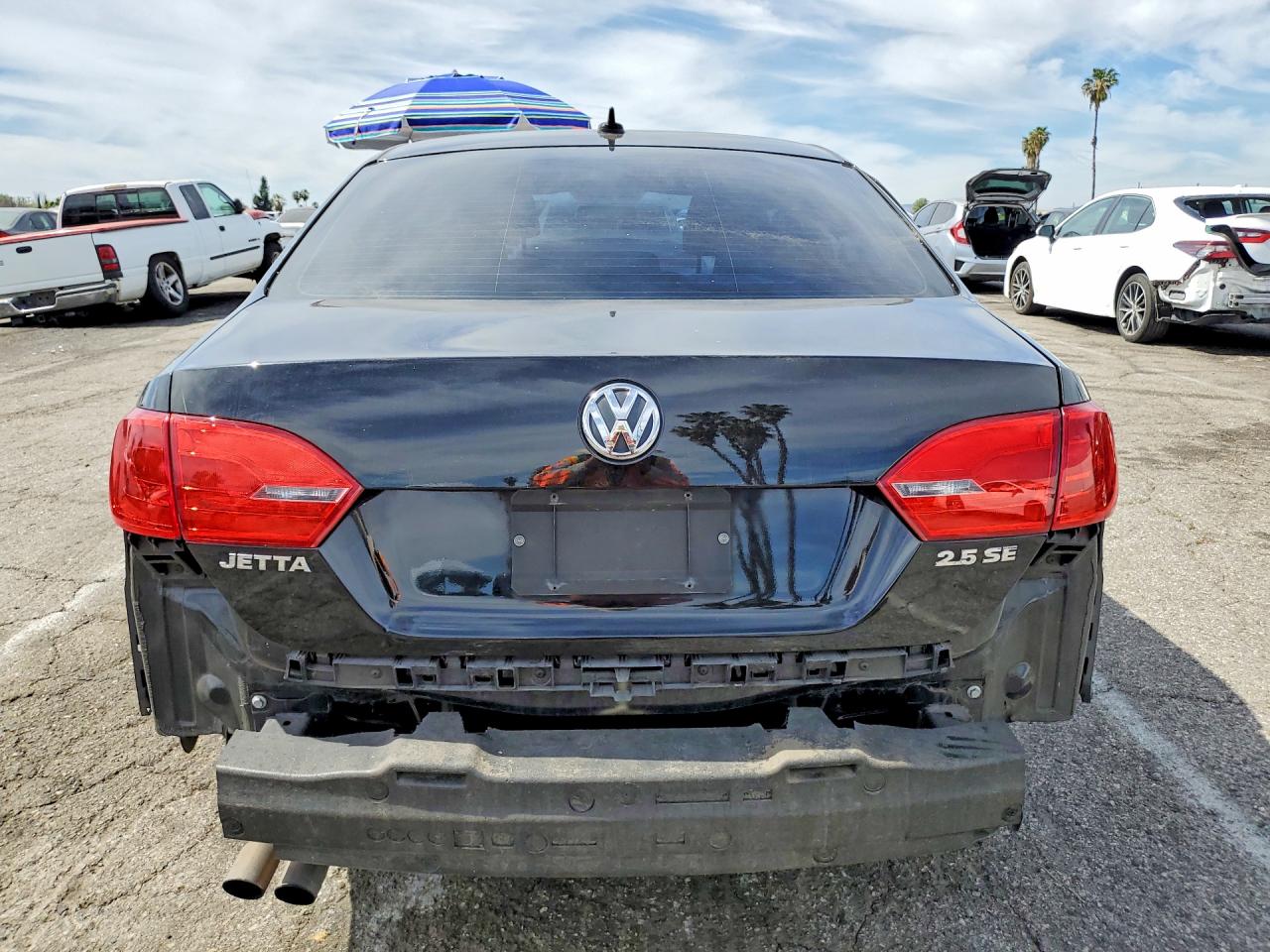 2012 VOLKSWAGEN JETTA photo 11