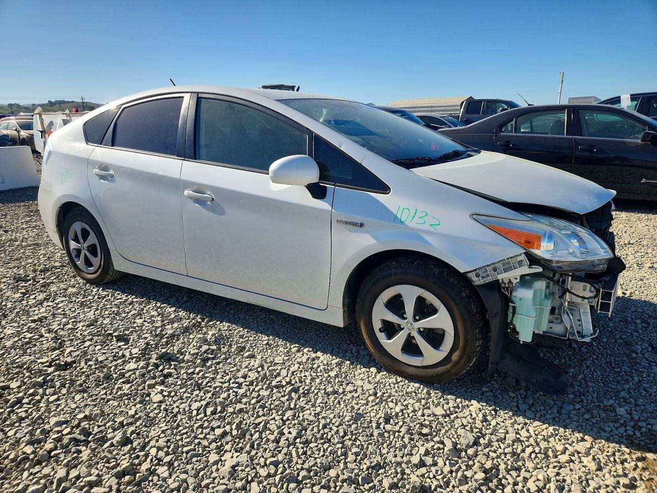 2014 TOYOTA PRIUS FOUR photo 4