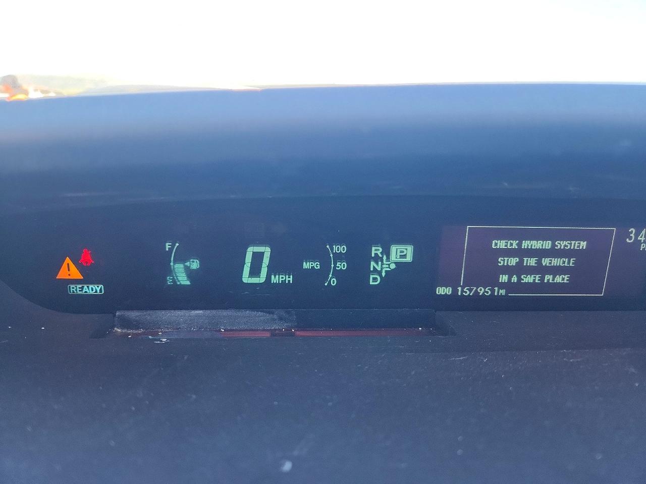 2014 TOYOTA PRIUS FOUR photo 9