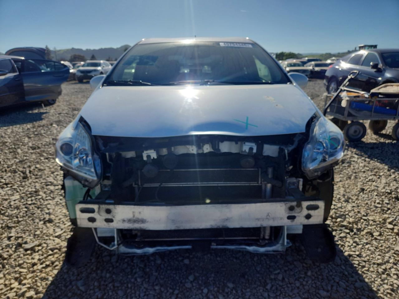 2014 TOYOTA PRIUS FOUR photo 5