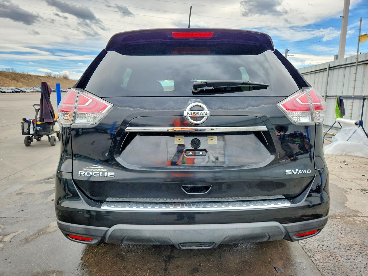 2016 NISSAN ROGUE SV photo 11