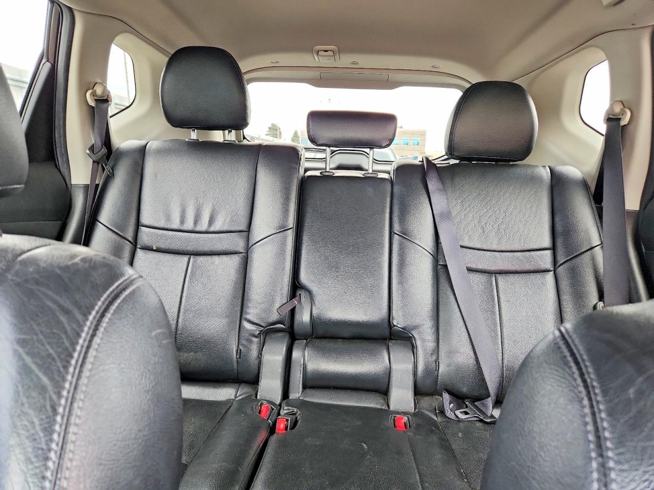 2016 NISSAN ROGUE SV photo 19