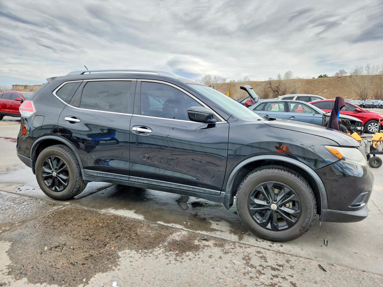 2016 NISSAN ROGUE SV photo 7