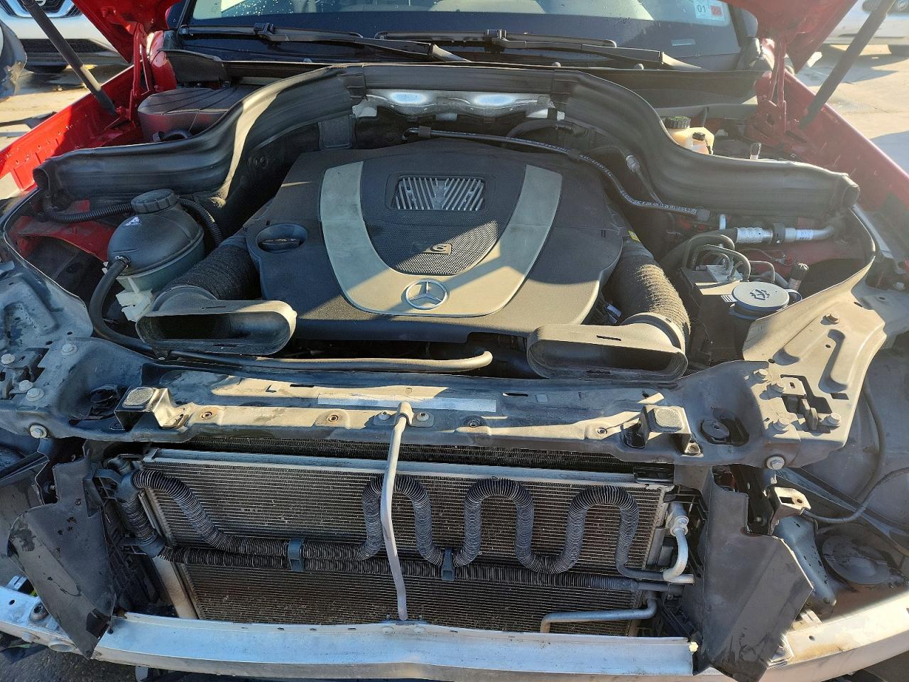 2010 MERCEDES-BENZ GLK 350 photo 11