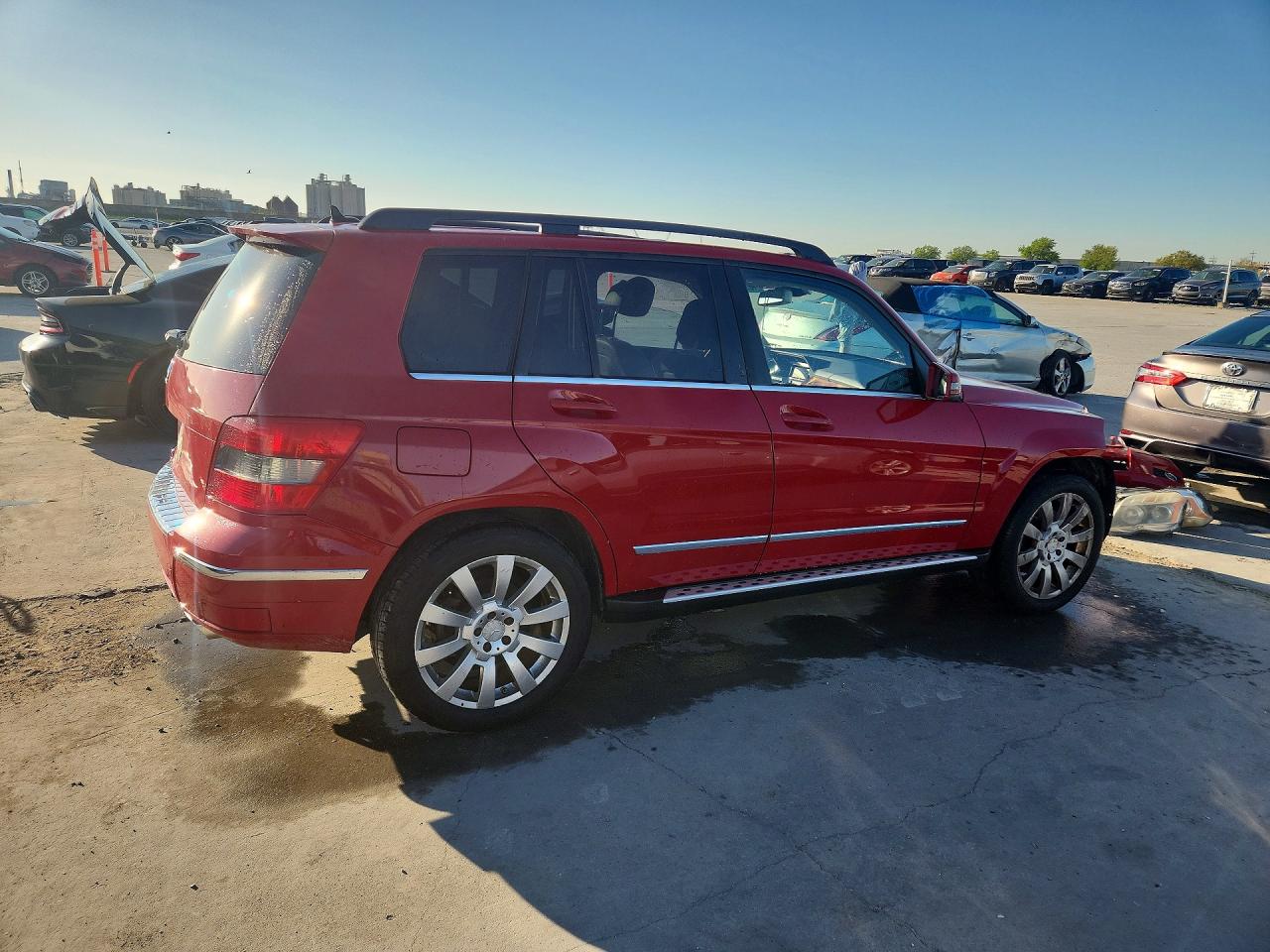 2010 MERCEDES-BENZ GLK 350 photo 3