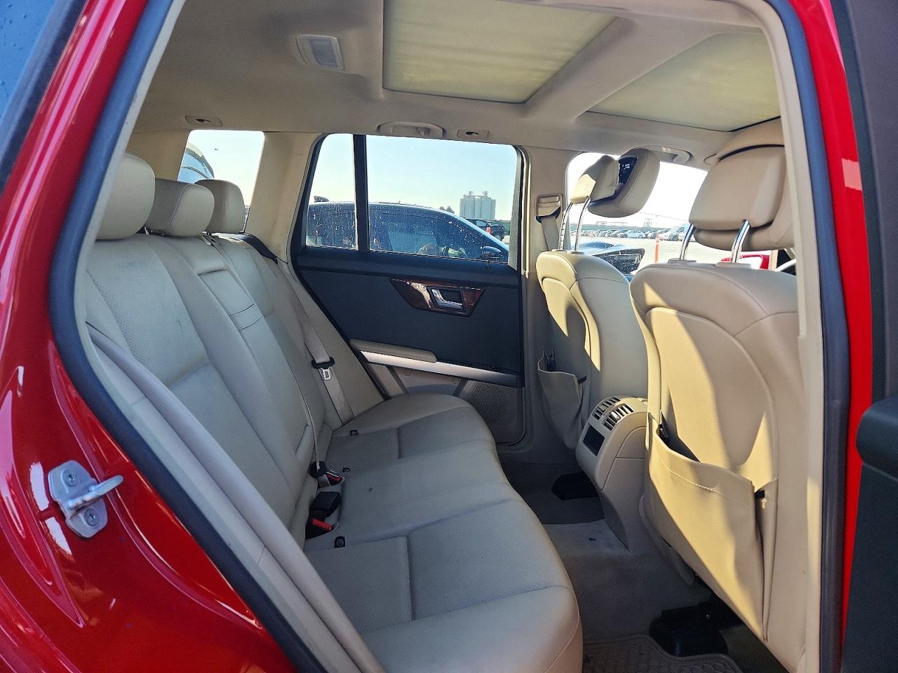 2010 MERCEDES-BENZ GLK 350 photo 10