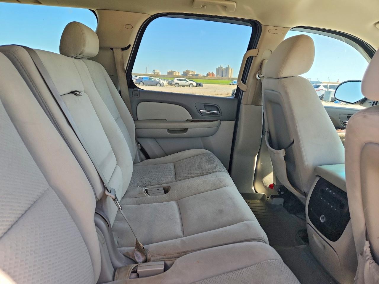 2007 CHEVROLET TAHOE C1500 photo 11