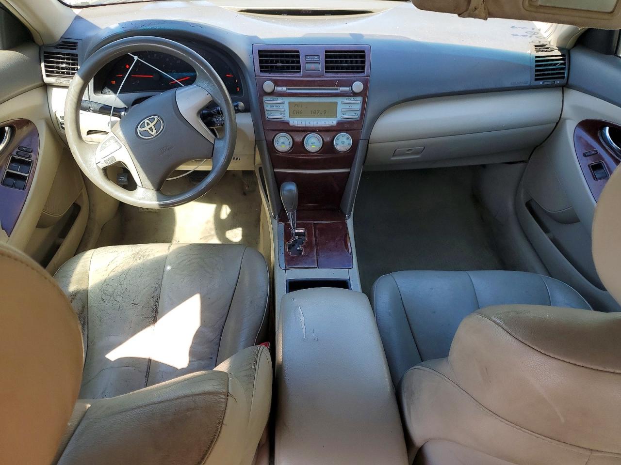 2007 TOYOTA CAMRY LE photo 22