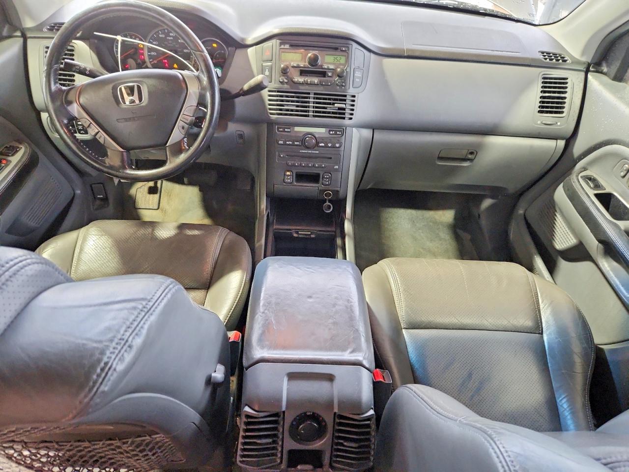 2005 HONDA PILOT EXL photo 22