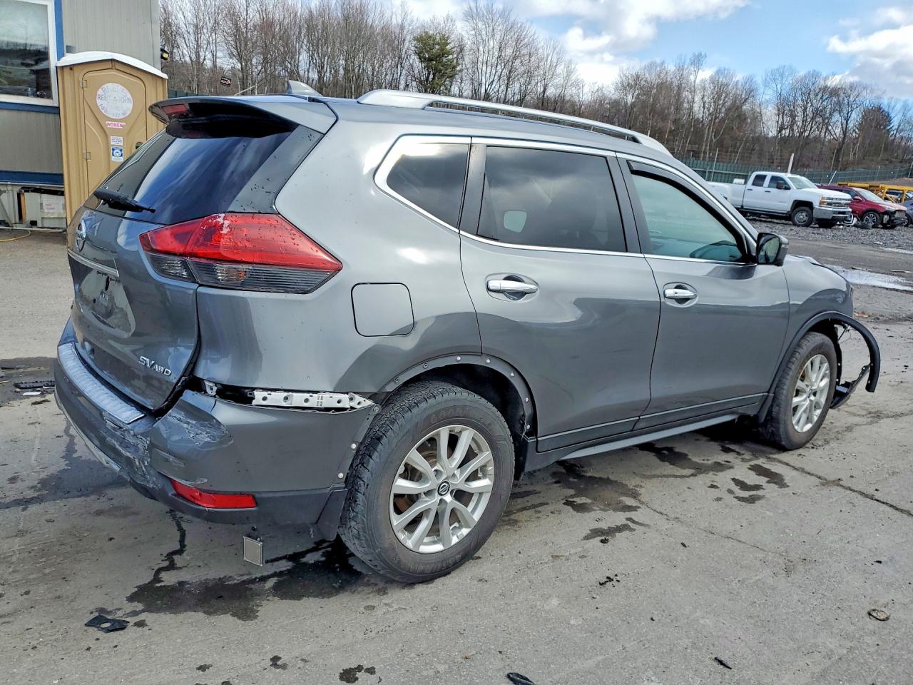 2018 NISSAN ROGUE S photo 5