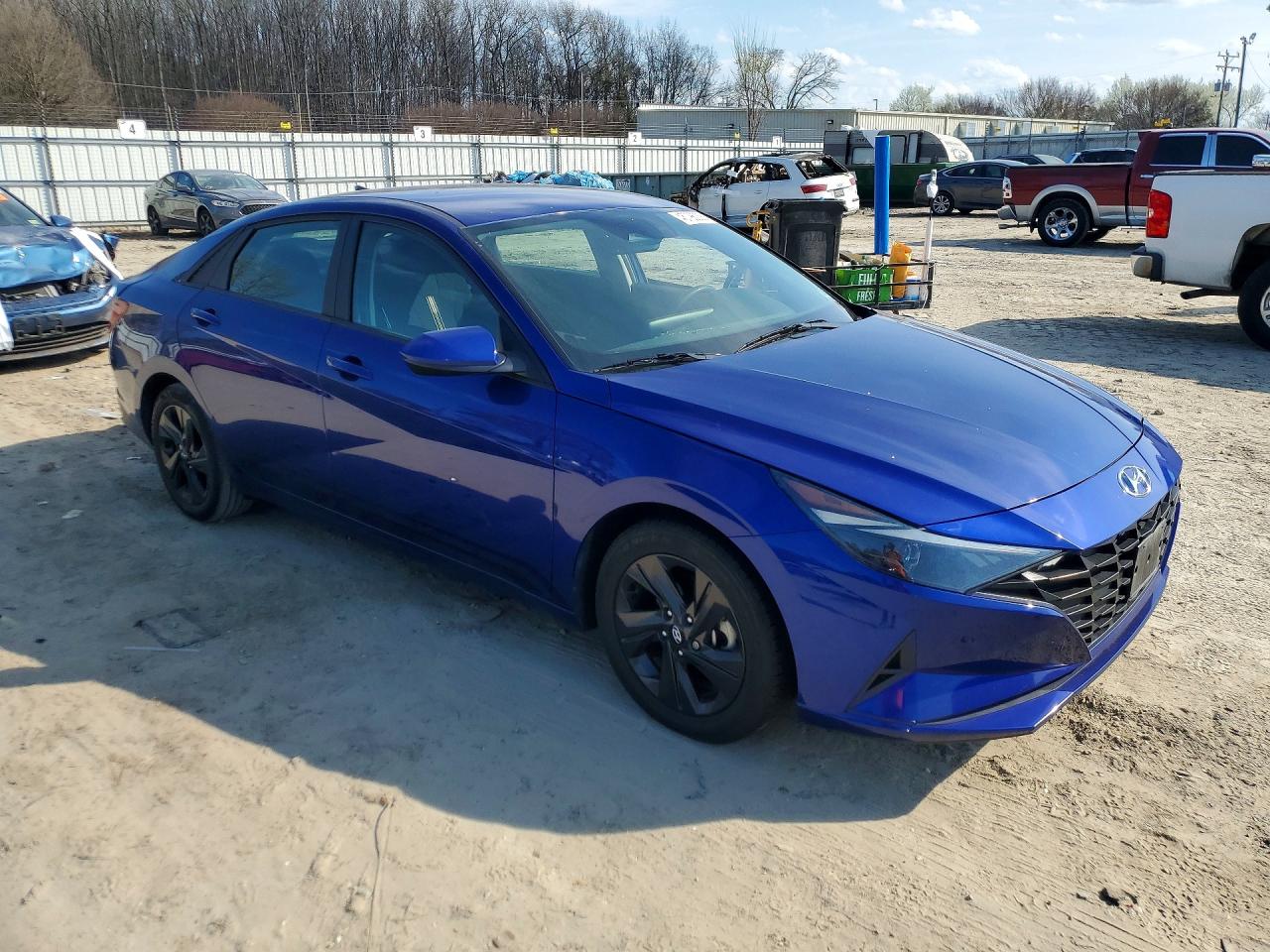 2022 HYUNDAI ELANTRA SEL photo 7