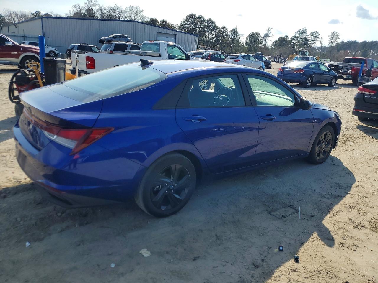 2022 HYUNDAI ELANTRA SEL photo 5