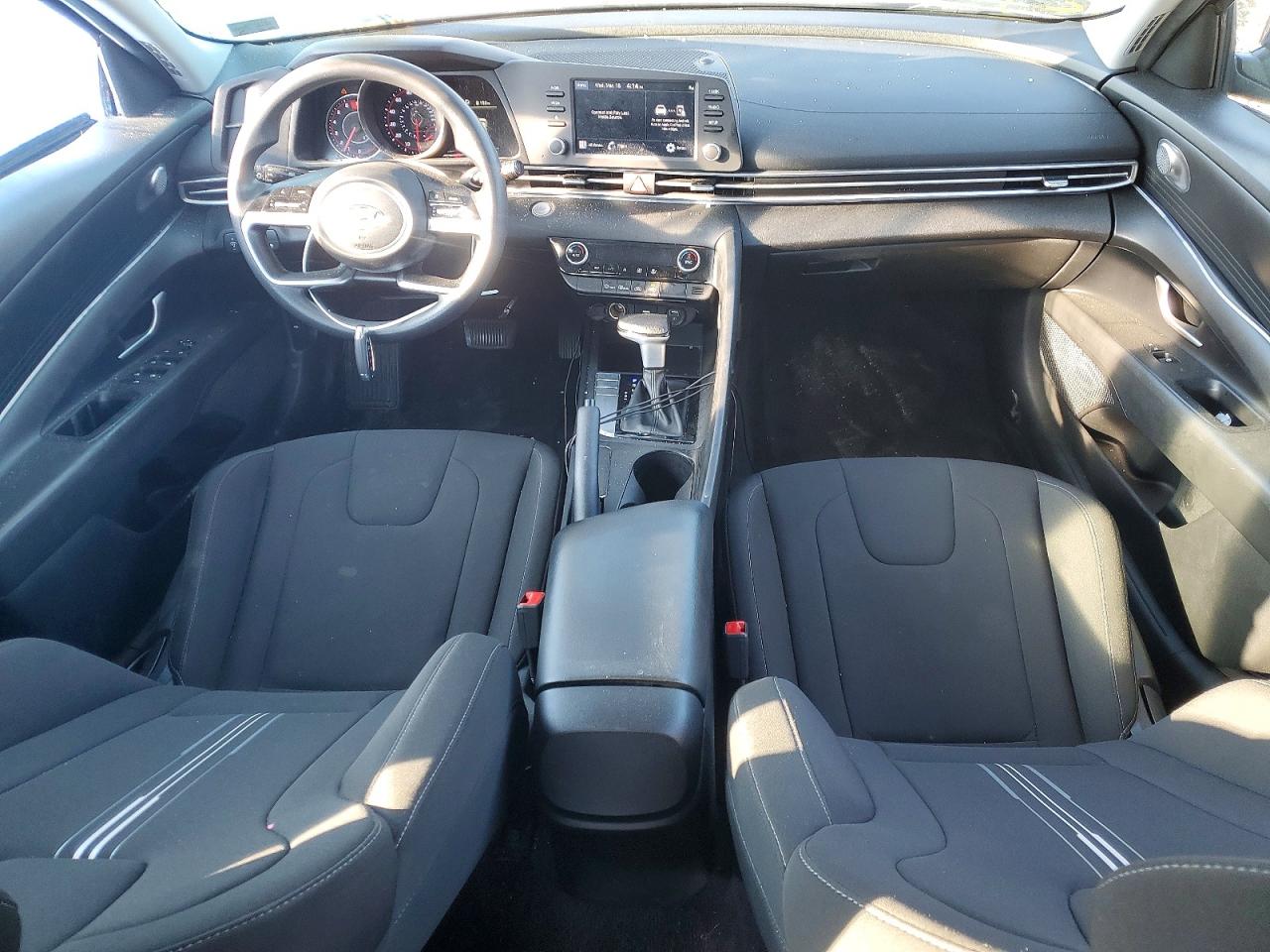 2022 HYUNDAI ELANTRA SEL photo 15