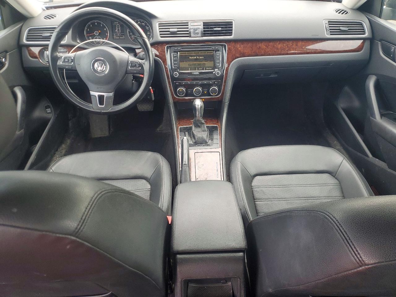 2012 VOLKSWAGEN PASSAT SEL photo 8