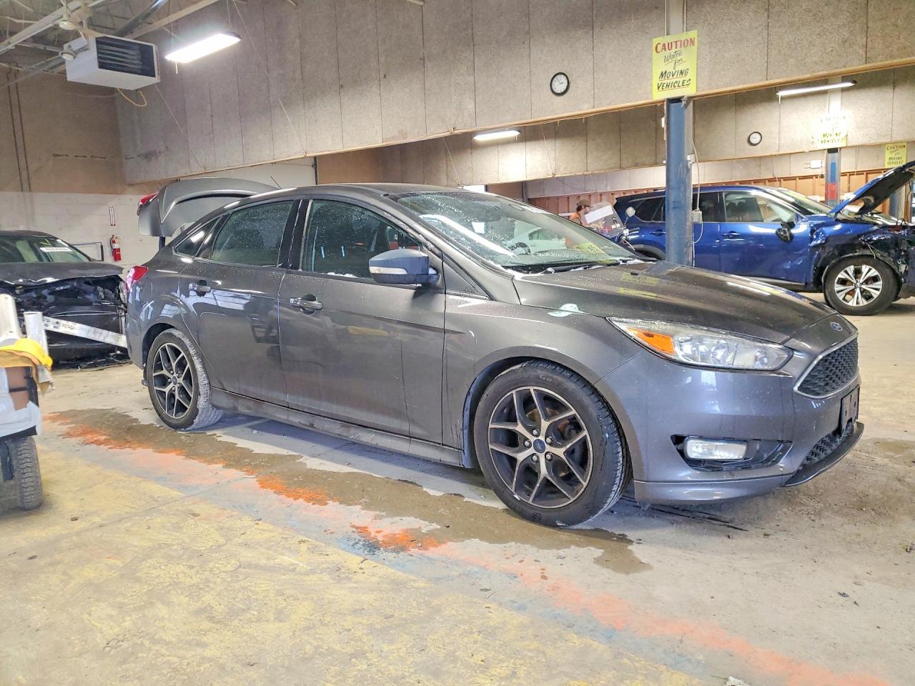 2015 FORD FOCUS SE photo 7