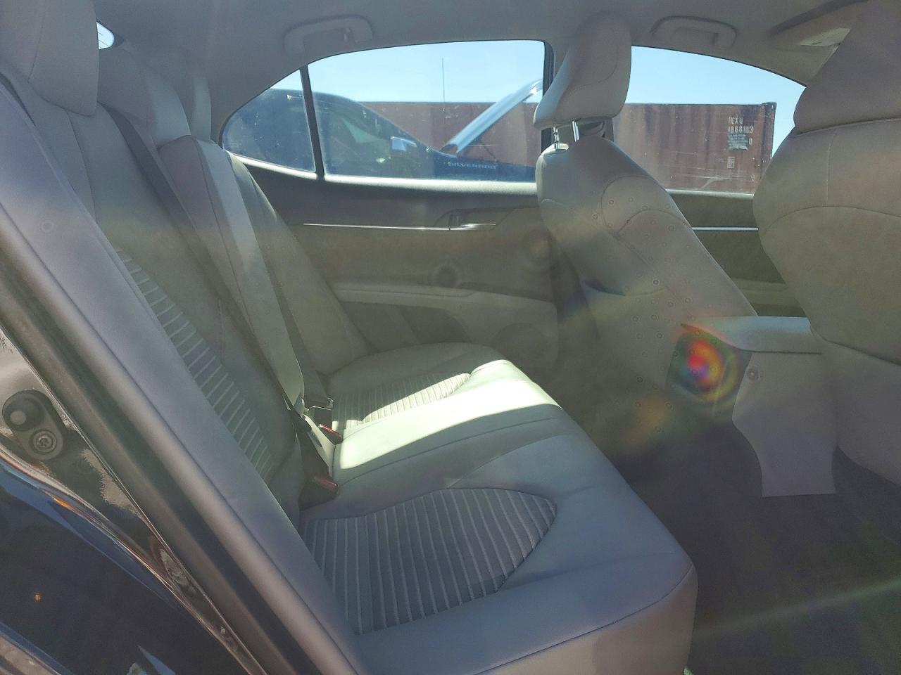 2020 TOYOTA CAMRY SE photo 19