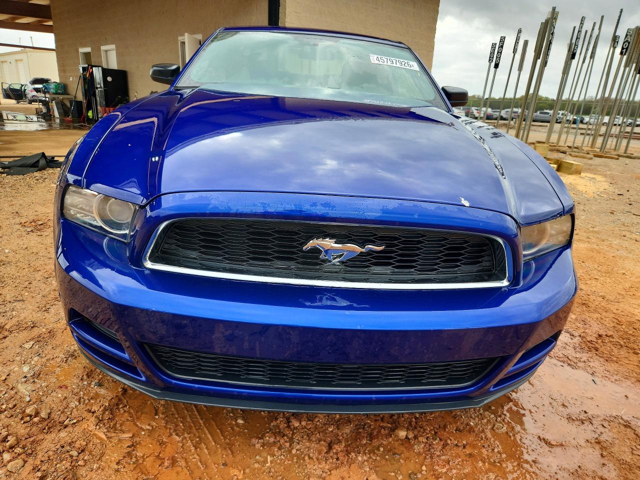 2013 FORD MUSTANG photo 9